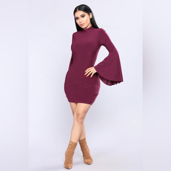 SOLD!!!!!!!!! DONT BUY Fashion Nova Belle Sleeve Mini Dress NWT Large - Picture 3 of 5